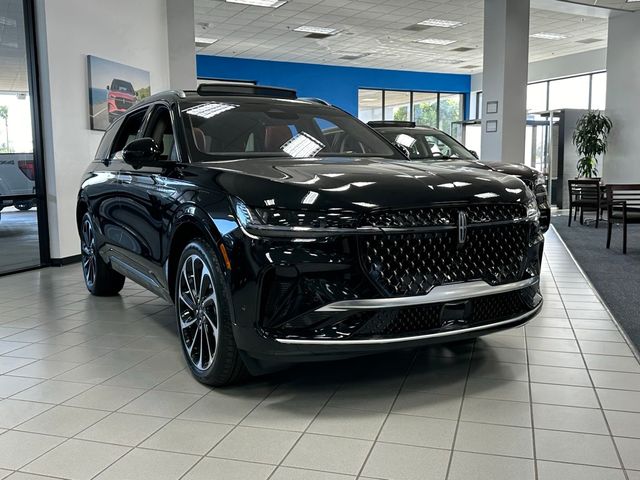 2024 Lincoln Nautilus Black Label