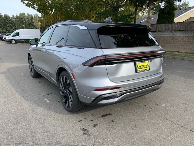 2024 Lincoln Nautilus Black Label