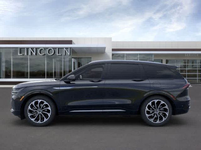 2024 Lincoln Nautilus Reserve