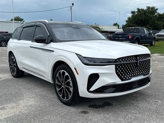 2024 Lincoln Nautilus Reserve