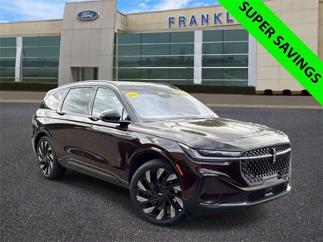 2024 Lincoln Nautilus Reserve