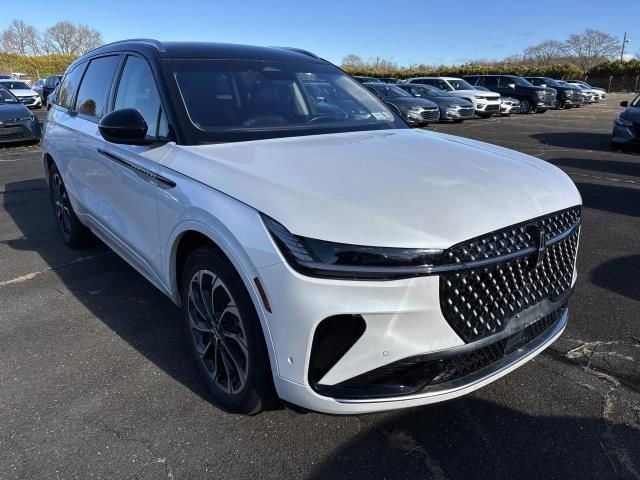 2024 Lincoln Nautilus Reserve