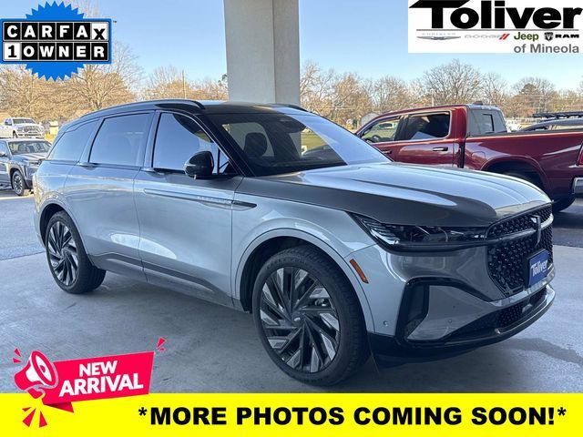 2024 Lincoln Nautilus Reserve