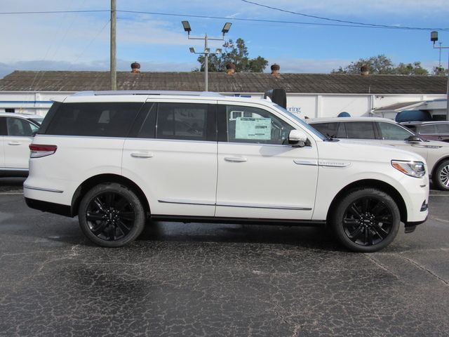 2024 Lincoln Navigator Reserve