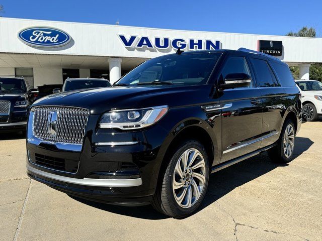 2024 Lincoln Navigator Premiere