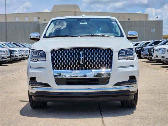 2024 Lincoln Navigator Black Label