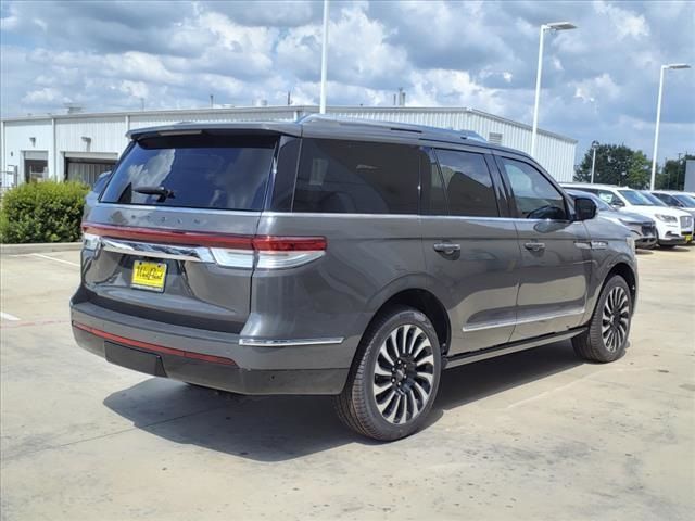 2024 Lincoln Navigator Black Label