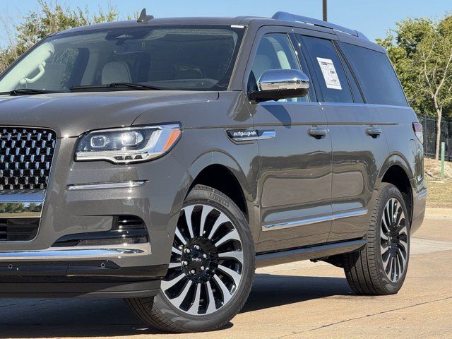 2024 Lincoln Navigator Black Label