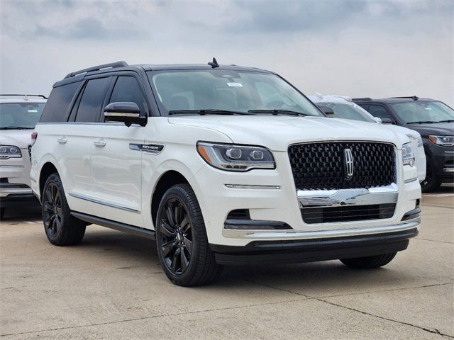 2024 Lincoln Navigator Black Label