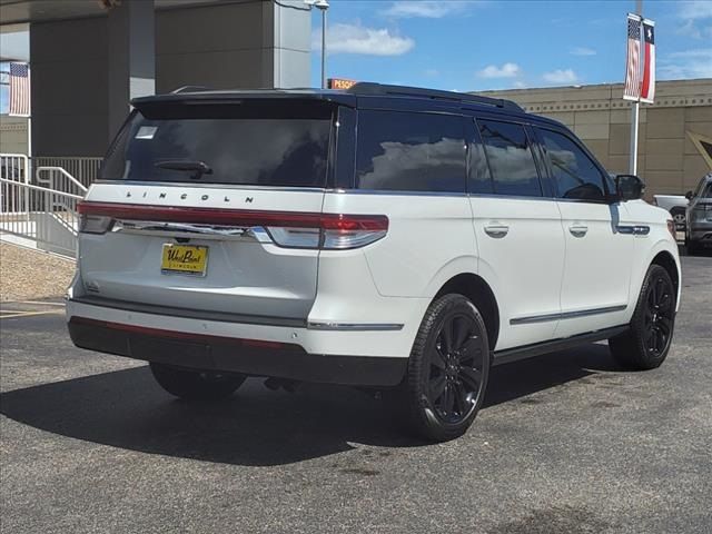 2024 Lincoln Navigator Black Label