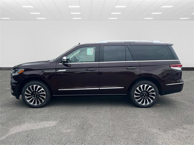 2024 Lincoln Navigator Black Label