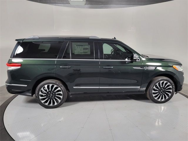 2024 Lincoln Navigator Black Label