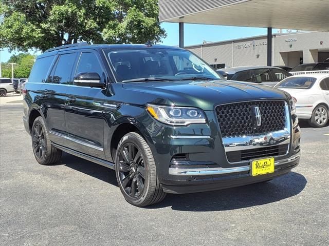 2024 Lincoln Navigator Black Label