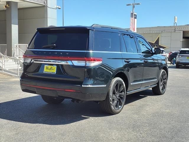 2024 Lincoln Navigator Black Label