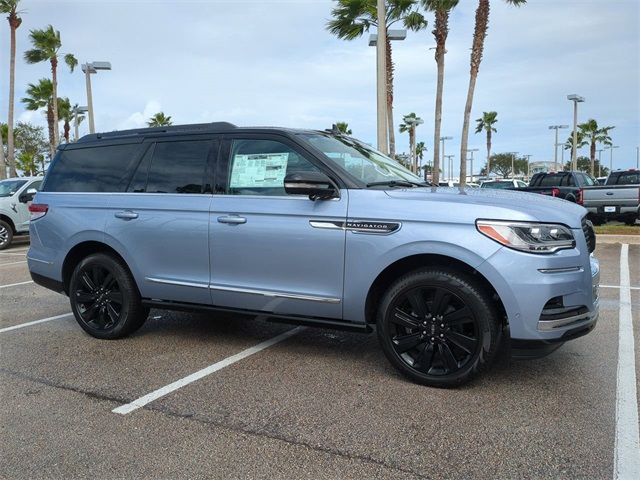 2024 Lincoln Navigator Black Label