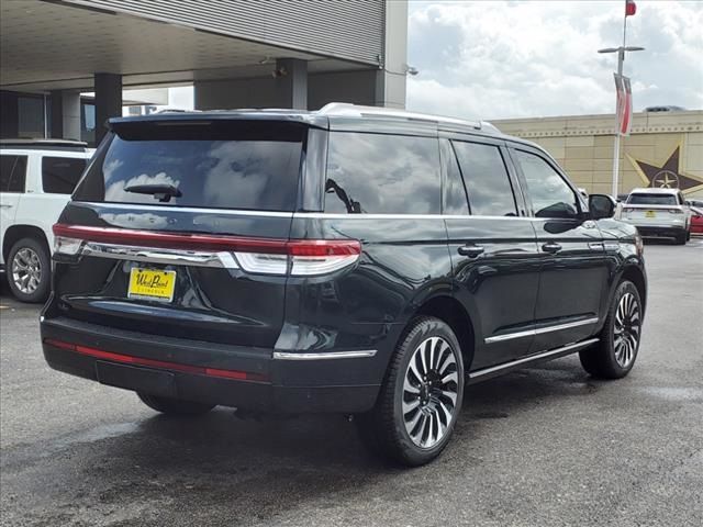 2024 Lincoln Navigator Black Label