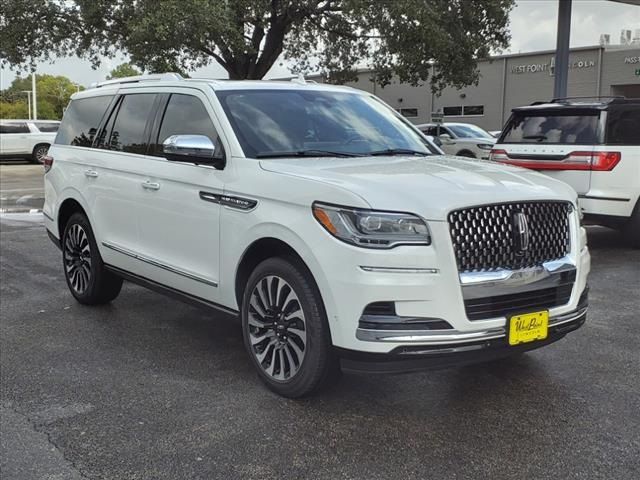 2024 Lincoln Navigator Black Label