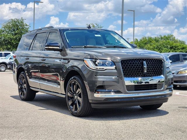 2024 Lincoln Navigator Black Label