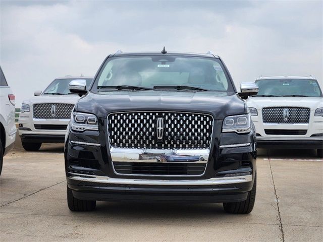 2024 Lincoln Navigator Black Label