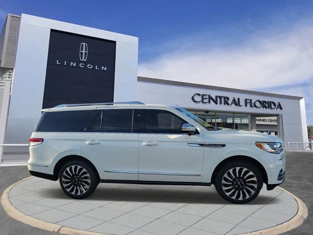 2024 Lincoln Navigator Black Label