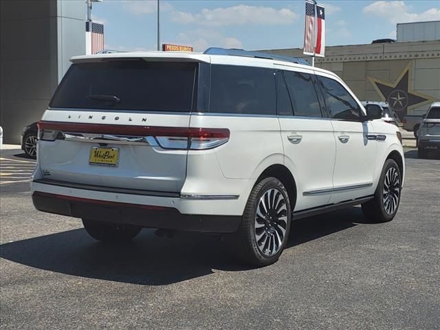 2024 Lincoln Navigator Black Label