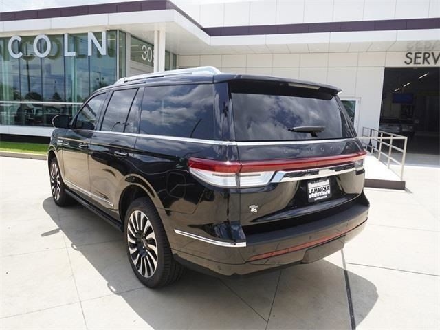 2024 Lincoln Navigator Black Label