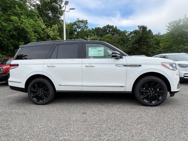 2024 Lincoln Navigator Black Label