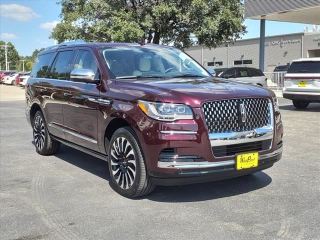 2024 Lincoln Navigator Black Label