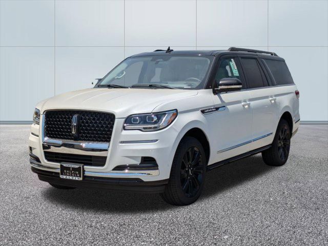 2024 Lincoln Navigator L Black Label