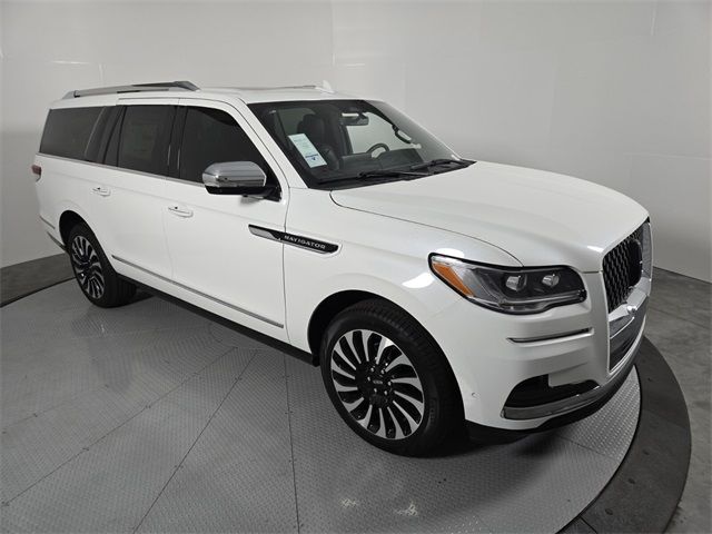 2024 Lincoln Navigator L Black Label