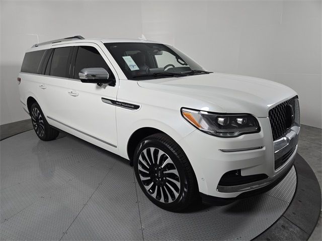 2024 Lincoln Navigator L Black Label