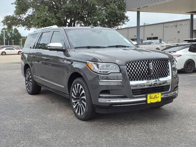 2024 Lincoln Navigator L Black Label