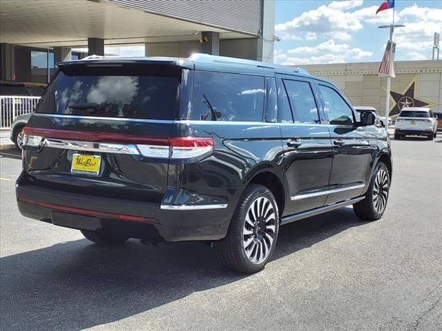 2024 Lincoln Navigator L Black Label