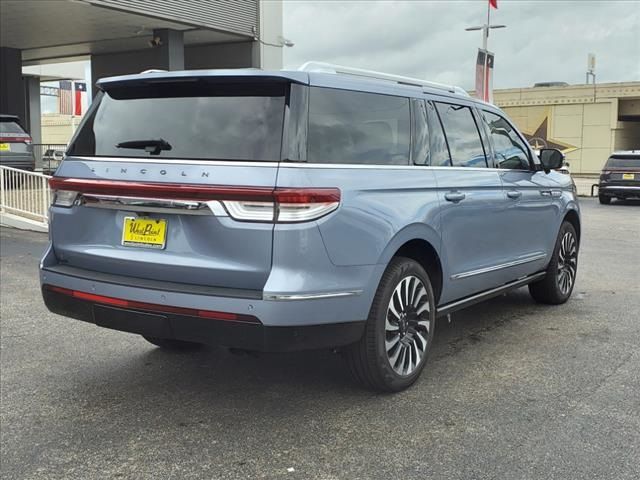 2024 Lincoln Navigator L Black Label