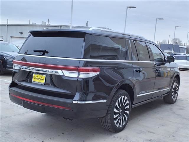 2024 Lincoln Navigator L Black Label