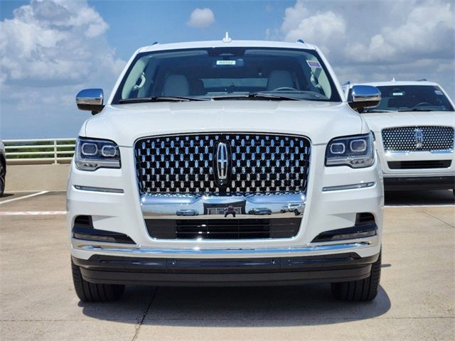 2024 Lincoln Navigator L Black Label