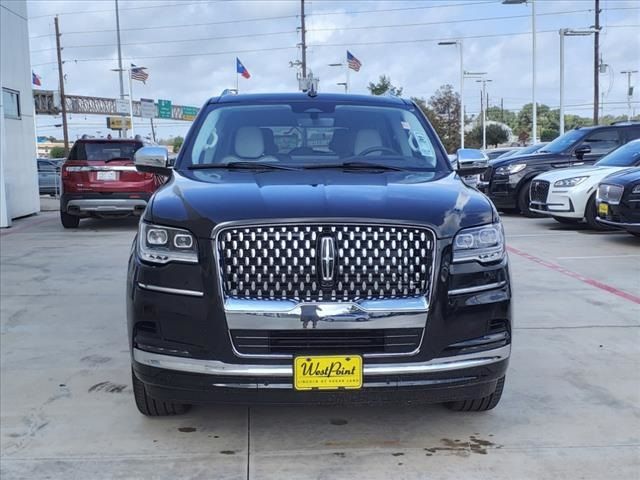 2024 Lincoln Navigator L Black Label