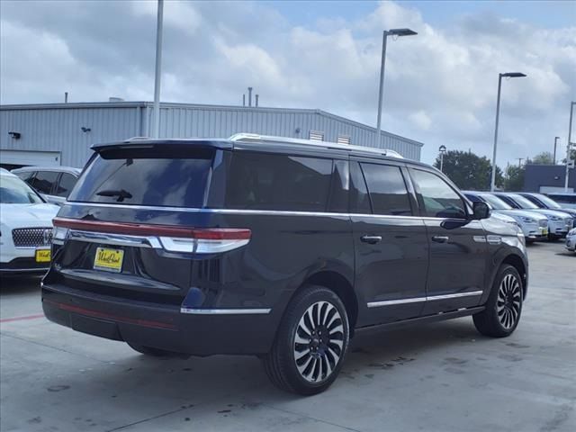 2024 Lincoln Navigator L Black Label