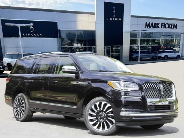 2024 Lincoln Navigator L Black Label