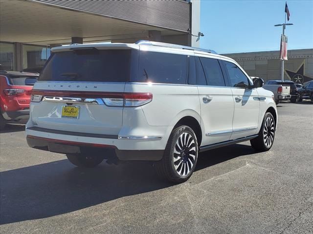 2024 Lincoln Navigator L Black Label