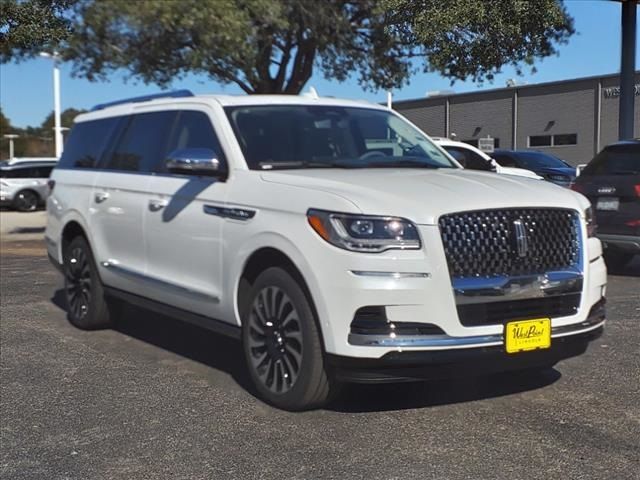 2024 Lincoln Navigator L Black Label