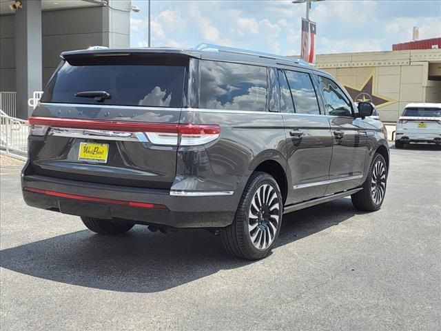 2024 Lincoln Navigator L Black Label