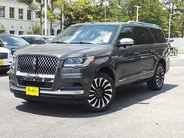 2024 Lincoln Navigator L Black Label