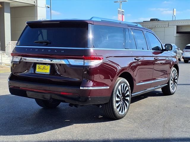 2024 Lincoln Navigator L Black Label