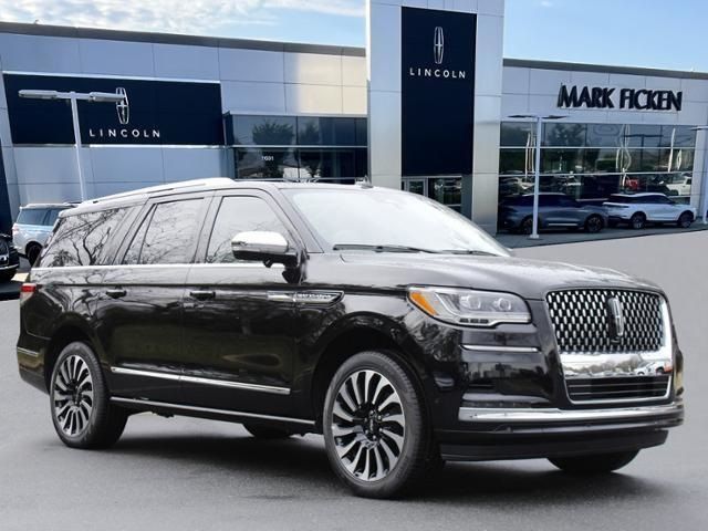 2024 Lincoln Navigator L Black Label