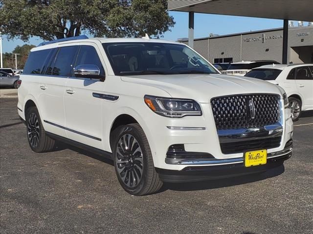 2024 Lincoln Navigator L Black Label