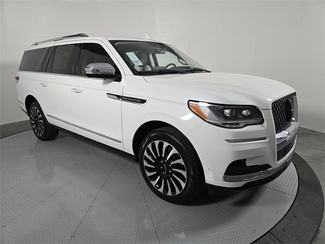 2024 Lincoln Navigator L Black Label