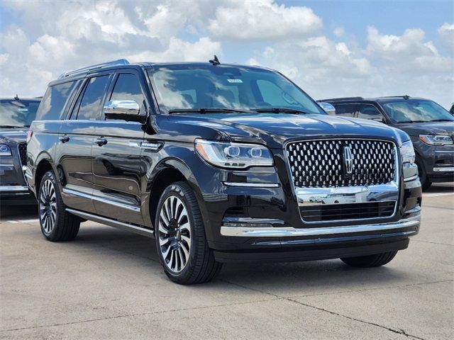 2024 Lincoln Navigator L Black Label