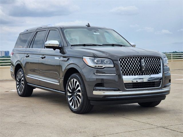 2024 Lincoln Navigator L Black Label