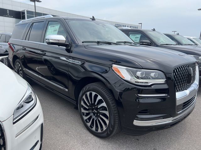 2024 Lincoln Navigator L Black Label